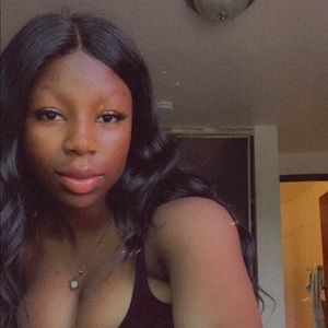 Meet your Posher, Dorcas